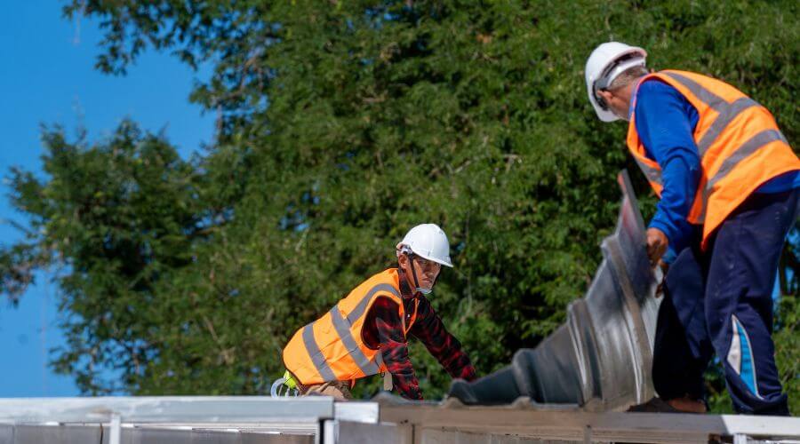 Professional roofing  contractor services in West Melbourne